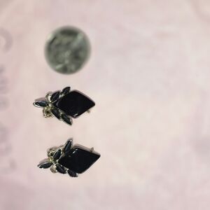 Clip on vintage earrings